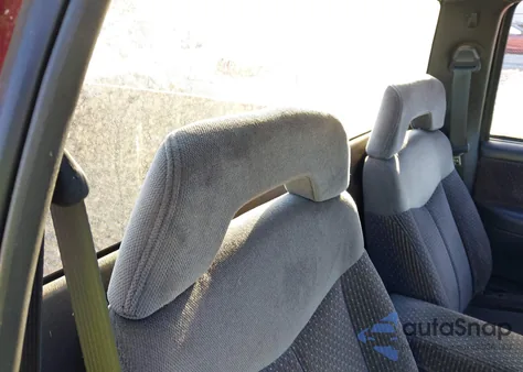 1995 GMC Sonoma из США, поврежденный, VIN 1GTCS1445SK536802